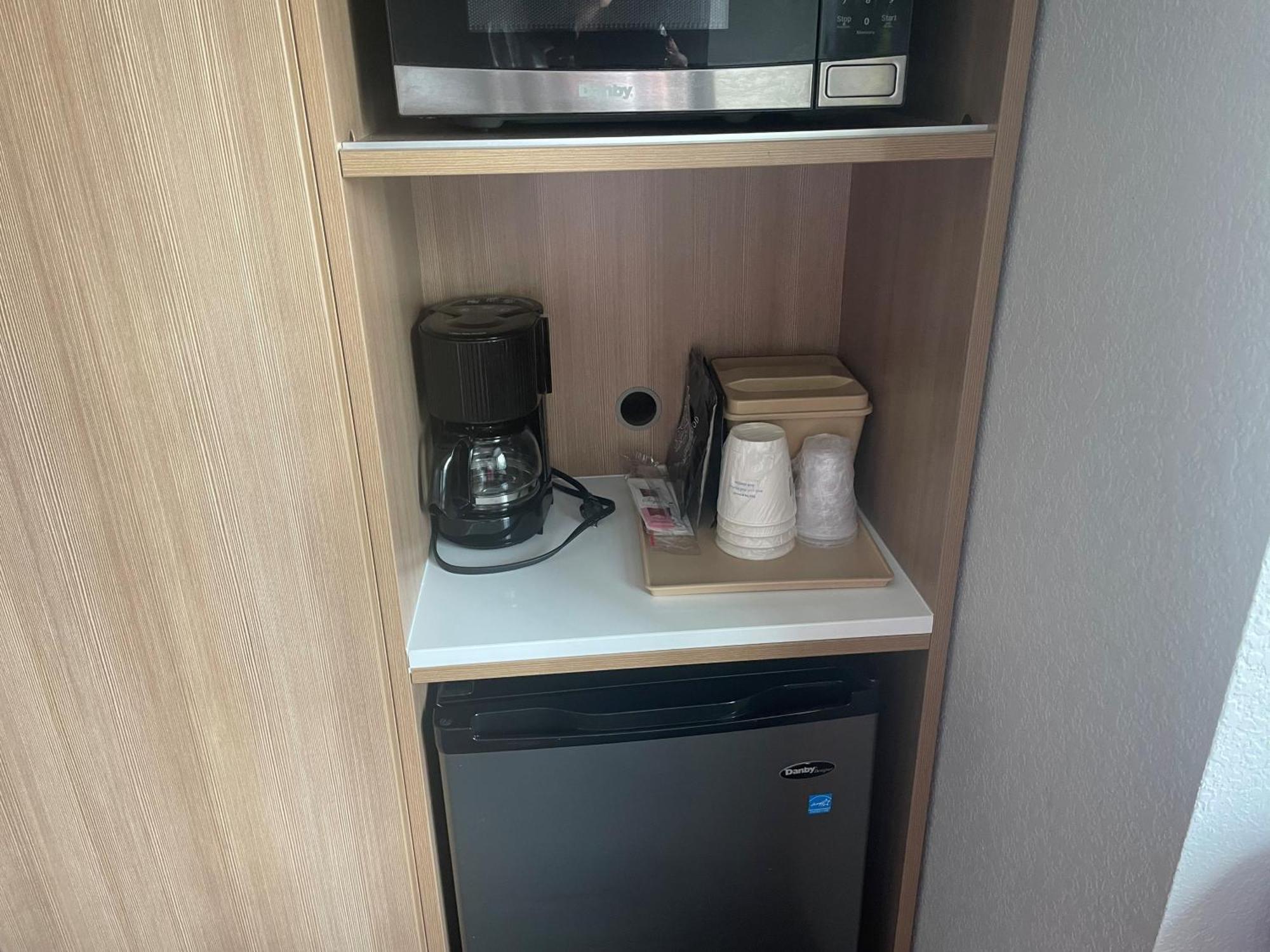 Microtel Inn & Suites By Wyndham Liberty Ne Kansas City Area Eksteriør bilde